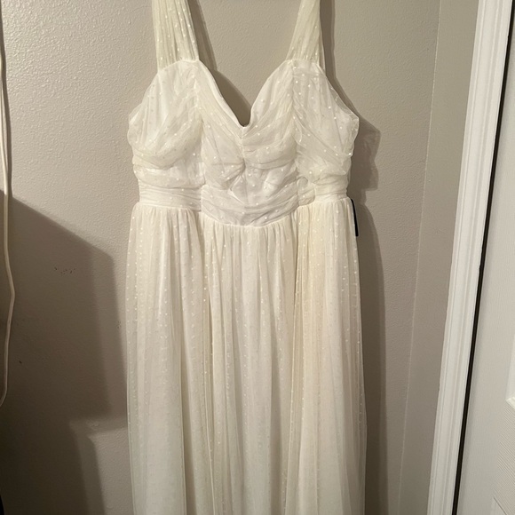 NWT torrid Special Occasion Ivory Dot Mesh Midi Skater Dress, size 18 - Picture 16 of 16